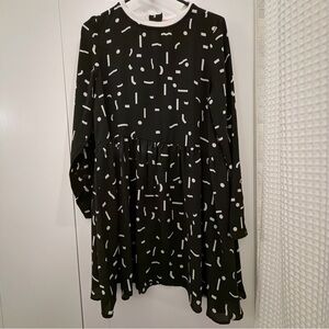 Noisy may Black and White Memphis design trapeze dress S